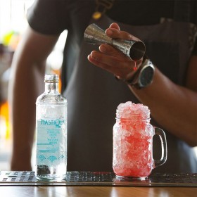 mastiqua-sparkling-mineral-water