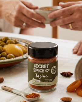 Secret Spice Co certified organic spice blends and seasonings in reusable glass jars and refill pouc
