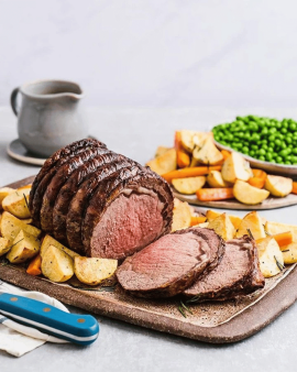Premium Macka's Australian Black Angus Beef steak showcasing wholesale Black Angus beef with verifie