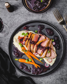 Hank's Foods Australian-made handcrafted jams, chutneys and relishes in 1.2kg foodservice tubs and r