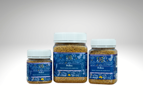 Assorted sizes of AB’s raw Australian honey in plastic tubs with yellow and white lids displayed on