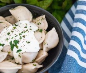 Sam’s Pelmeni wholesale dumplings range featuring beef, pork and beef, lamb, chicken, three meats, a