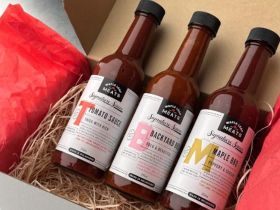 Maple Leaf Meats logo featuring Canadian maple leaf and the words ‘Signature Sauce’ – Australian-mad