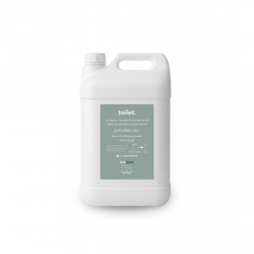 Euclove natural cleaning products range including spray bottles and 5L floor cleaner concentrate dis