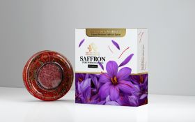 saffron threads and saffron powder in decorative spoons – premium wholesale saffron supplier Austral