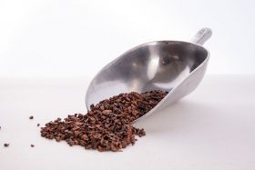 living-koko-chocolate-chocolate-nibs-hot-chocolate-wholesale